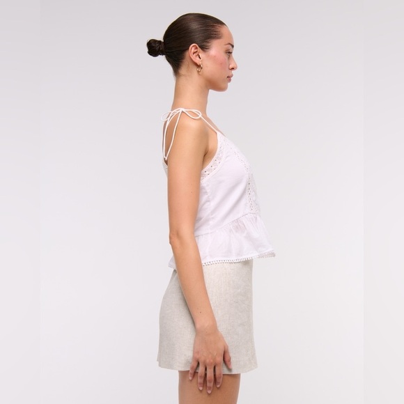 Abercrombie and Fitch Scarlett Linen-Blend Mini Skort - Picture 4 of 9